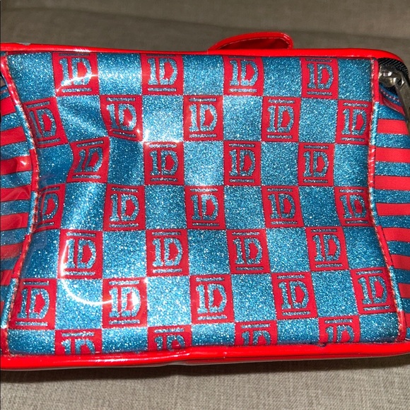 One Direction Bundle - Picture 12 of 13